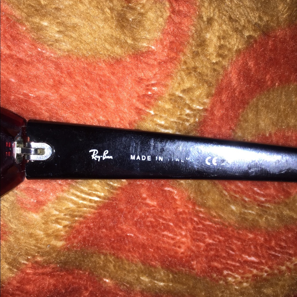 Legit - Picture 3 of 7